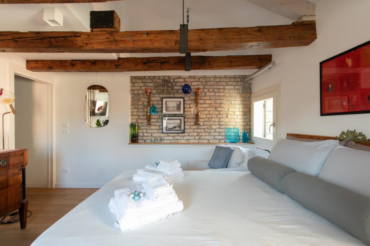 Biennale Gallery Apartamento *